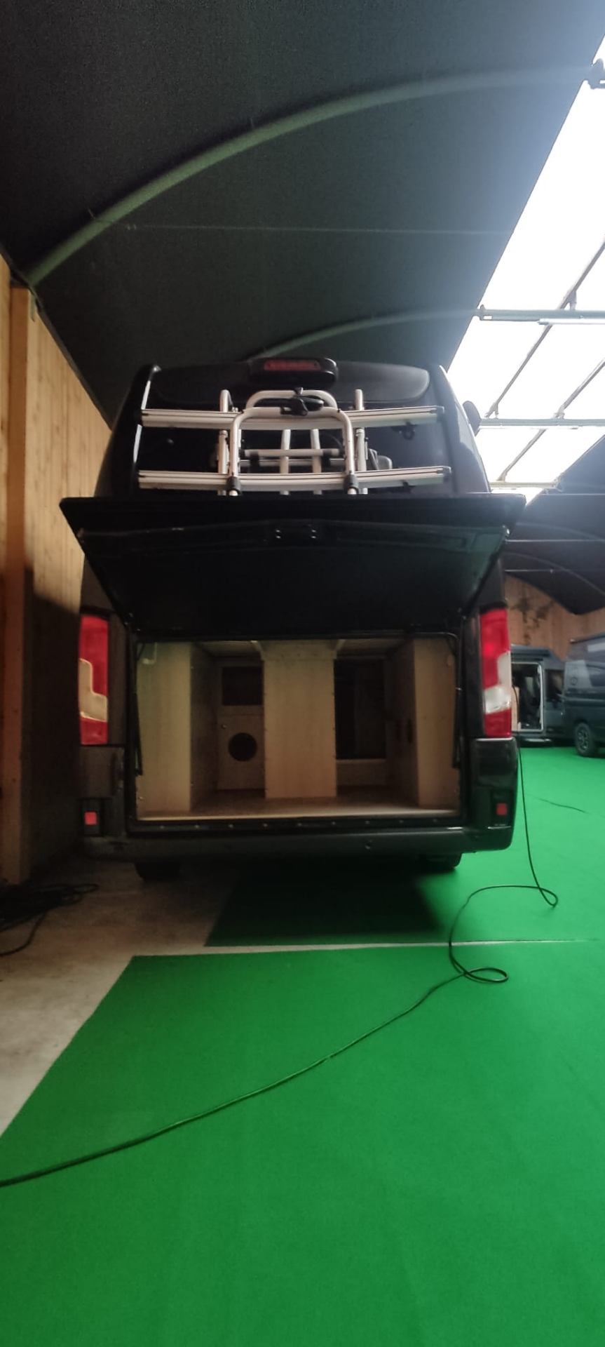 Globe-Traveller Voyager Z GLOBE TRAVELLER VOYAGER Z PEUGEOT HEAVY CHASSIS 165 PK