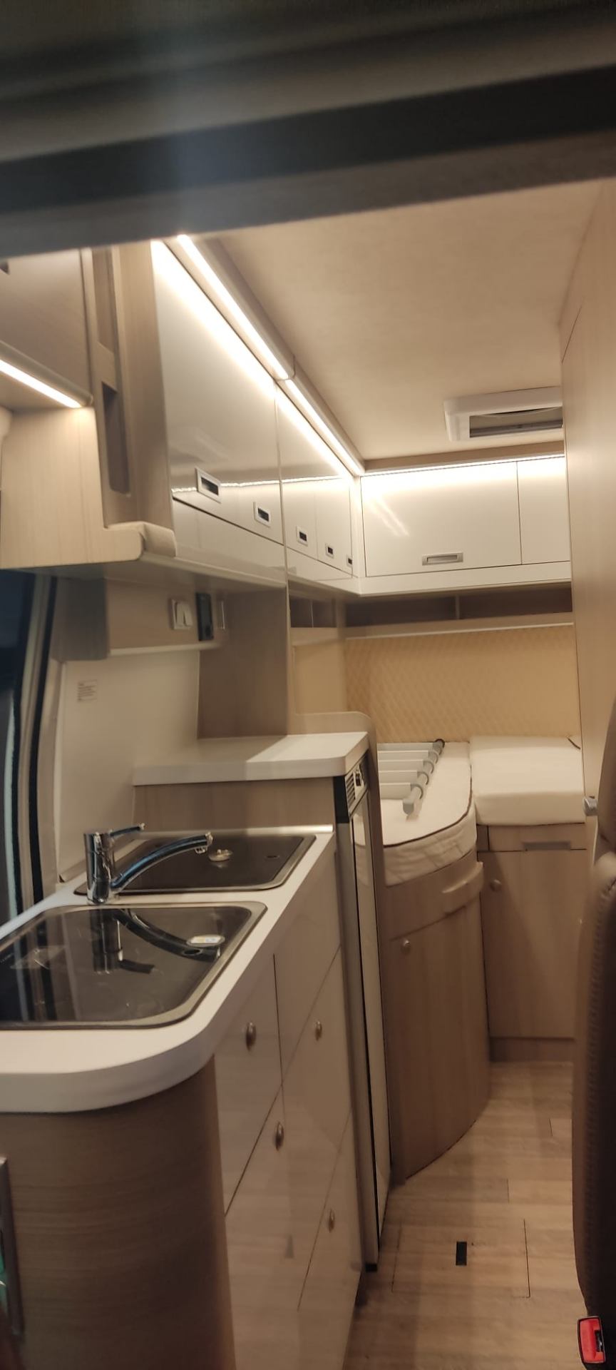 Globe-Traveller Voyager Z GLOBE TRAVELLER VOYAGER Z PEUGEOT HEAVY CHASSIS 165 PK