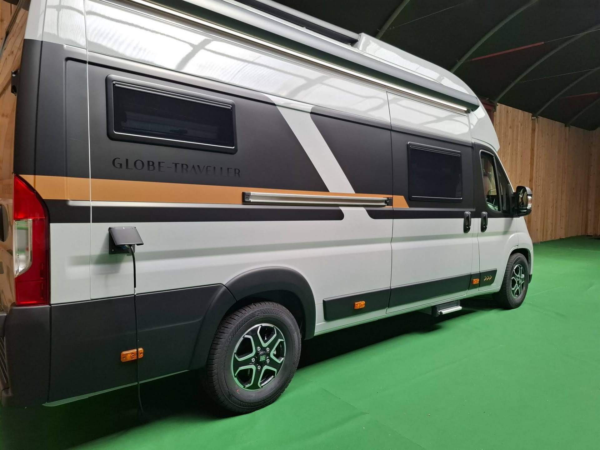 Globe-Traveller PATHFINDER Z GLOBE TRAVELLER PATHFINDER Z AUTOMAAT