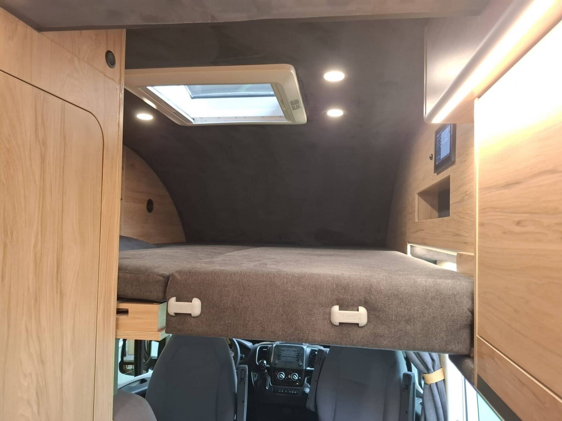 Globe-Traveller PATHFINDER Z GLOBE TRAVELLER PATHFINDER Z AUTOMAAT