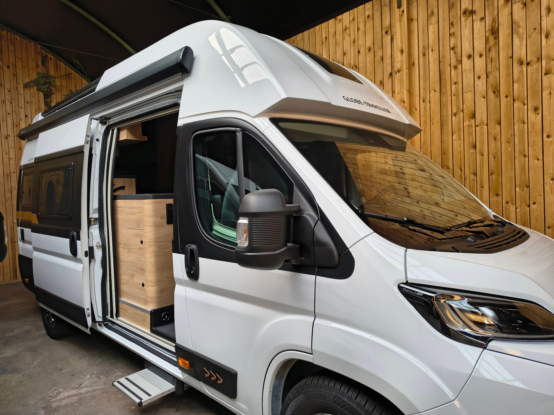 Globe-Traveller PATHFINDER Z GLOBE TRAVELLER PATHFINDER Z AUTOMAAT