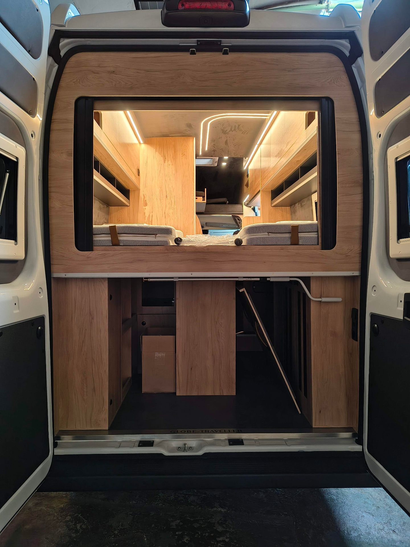 Globe-Traveller PATHFINDER Z GLOBE TRAVELLER PATHFINDER Z AUTOMAAT