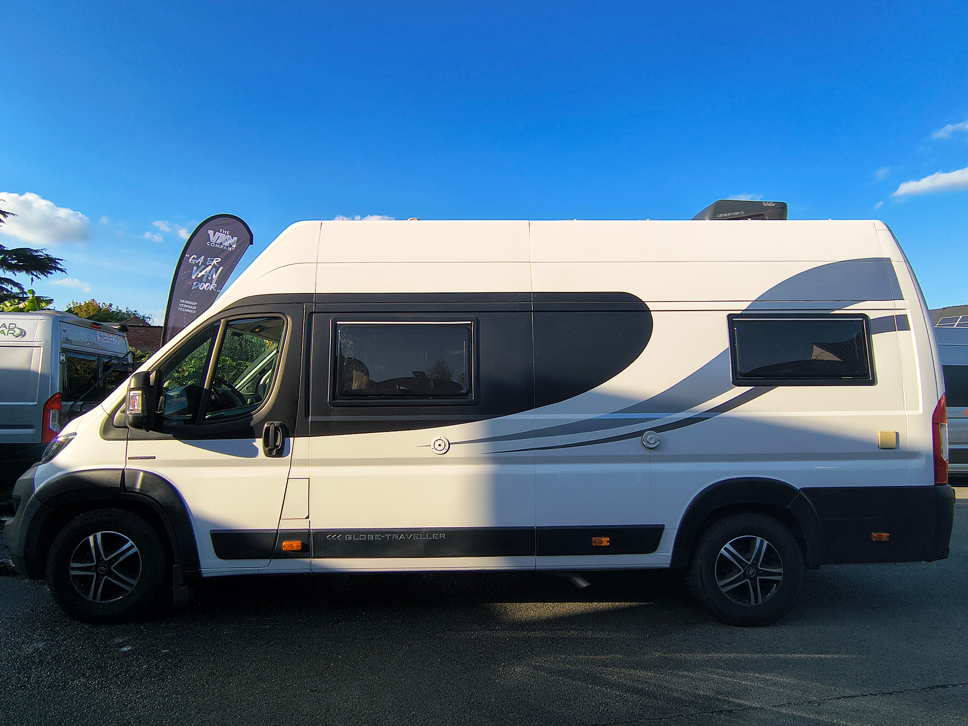 Globe-Traveller Explorer X Explorer X 435 160 PK Heavy Chassis