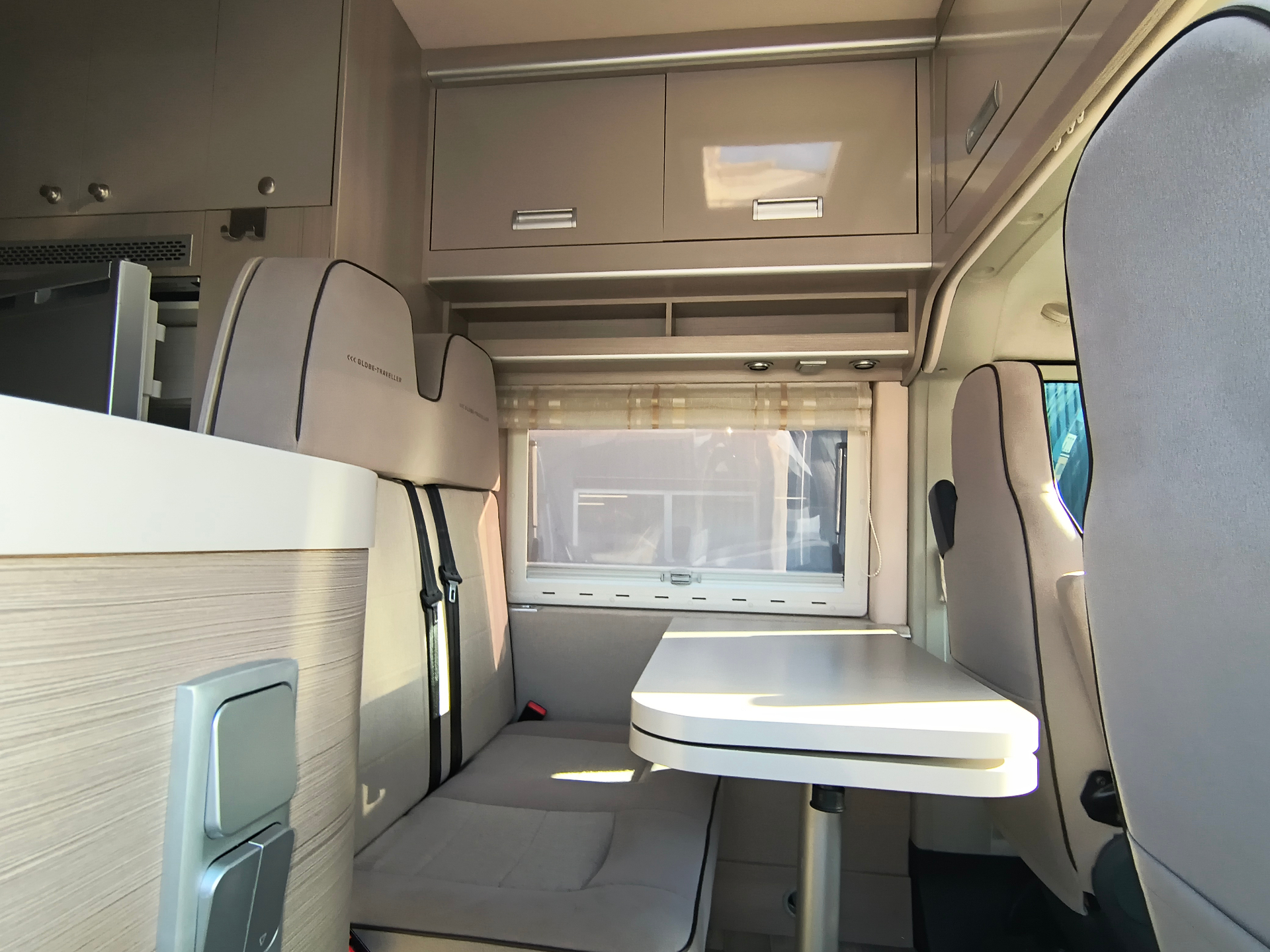 Globe-Traveller Explorer X Explorer X 435 160 PK Heavy Chassis